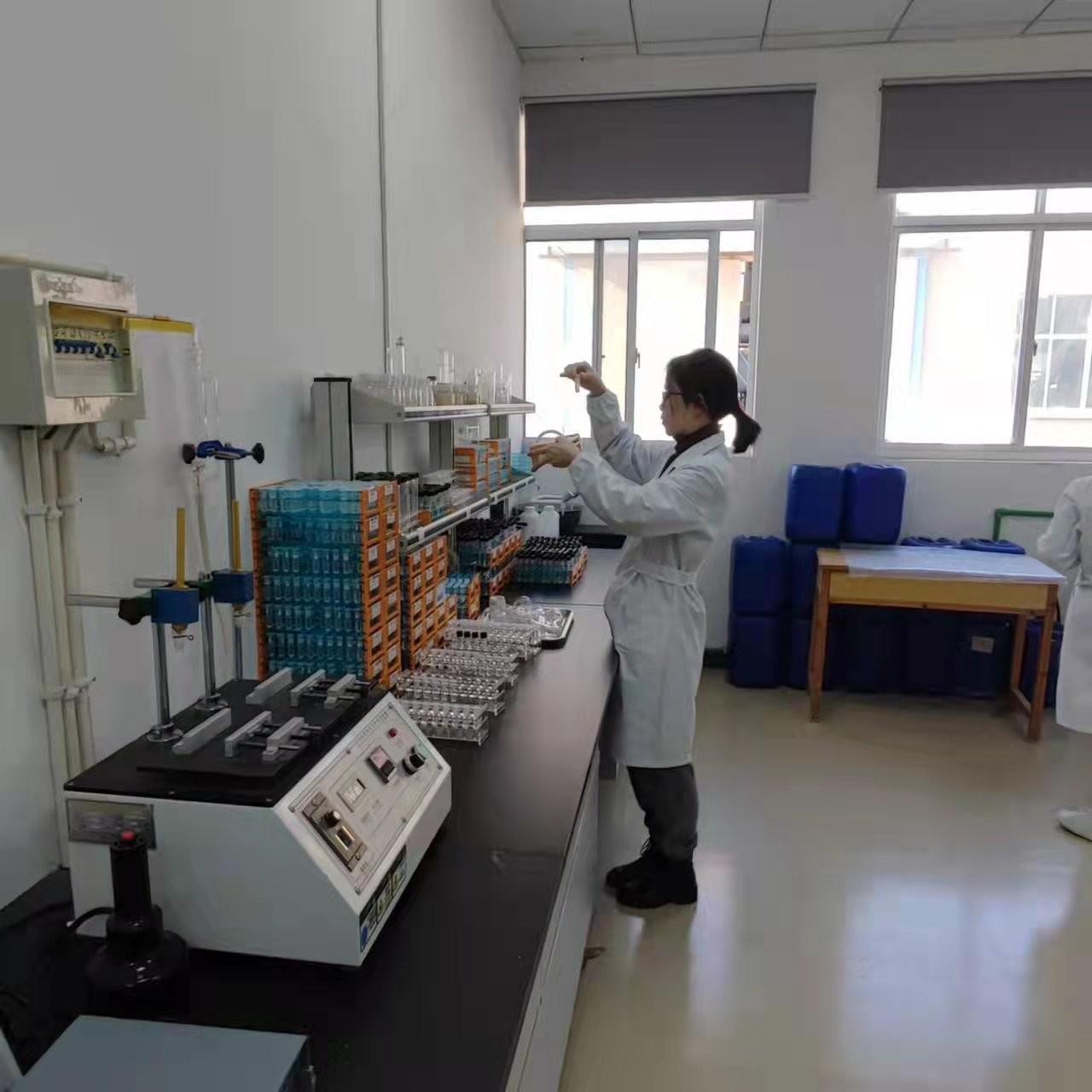堿性納米鋁溶膠氧化鋁溶液催化劑用CY-L10B 粒徑均勻現貨